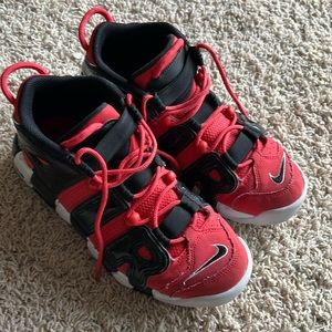 Nike Air More Uptempo, men’s size 8